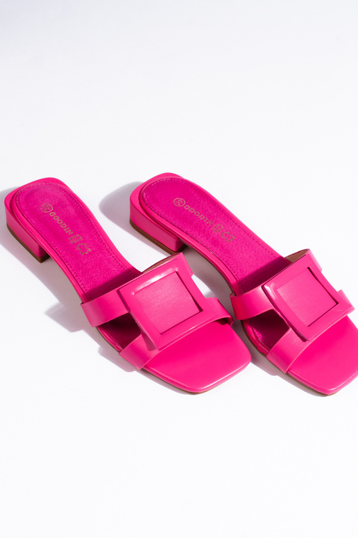 Klassikalise mudeli tumeroosad värvi...