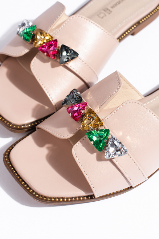 beeži värvi plätud beeži värvi plätud