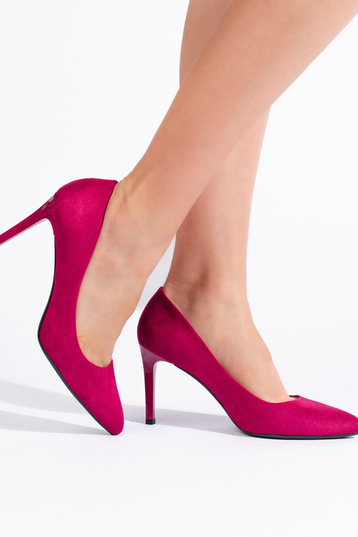 Klassikalise mudeli poolsaapad Klassikalise mudeli poolsaapad