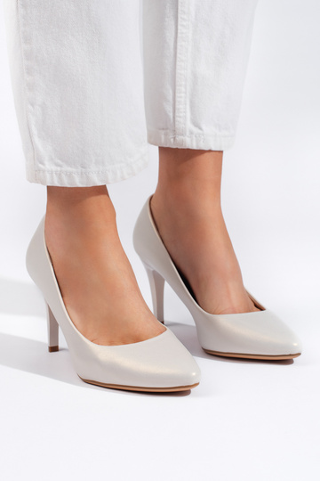 valget värvi poolsaapad... 2