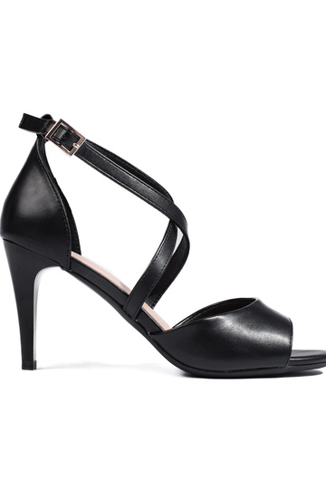 kingad  Mustad Sergio Leone