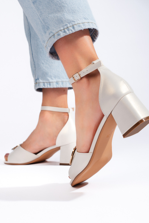 Halli värvi kingad  Sergio Leone