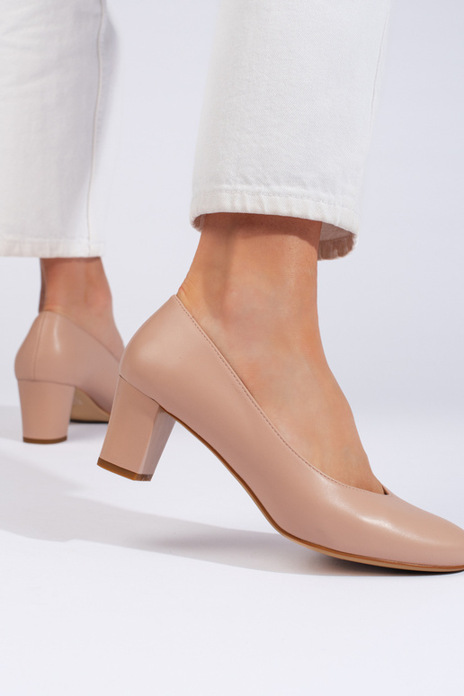 Elegantsed beeži värvi poolsaapad Elegantsed beeži värvi poolsaapad