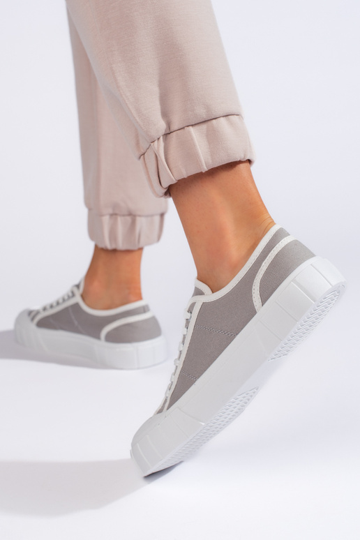 Naiste saapad  halli värvi Naiste saapad  halli värvi