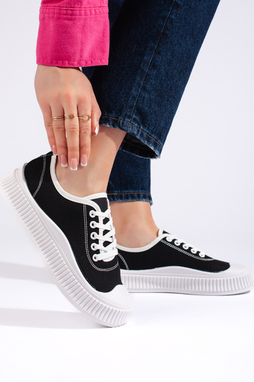 mustad  Naiste saapad 2