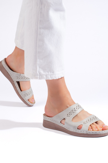 halli värvi plätud 2