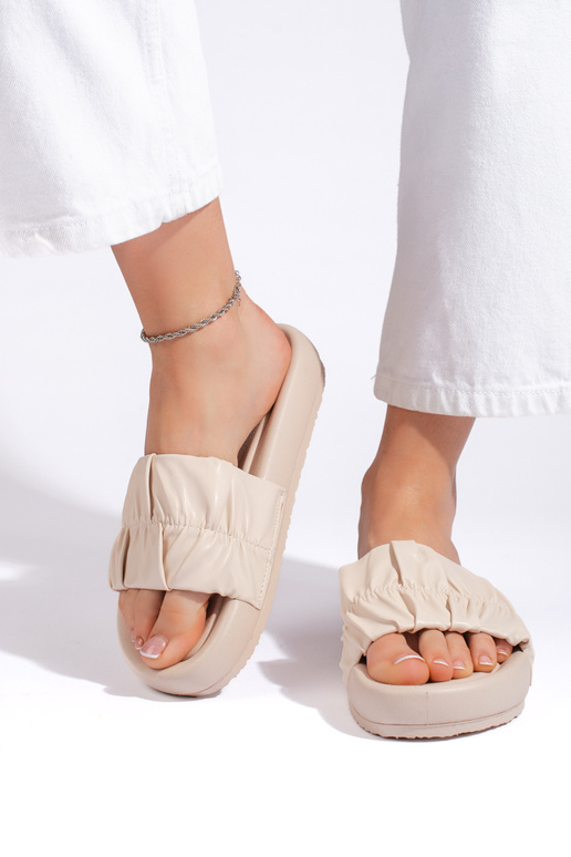 Elevandiluu värvi   plätud