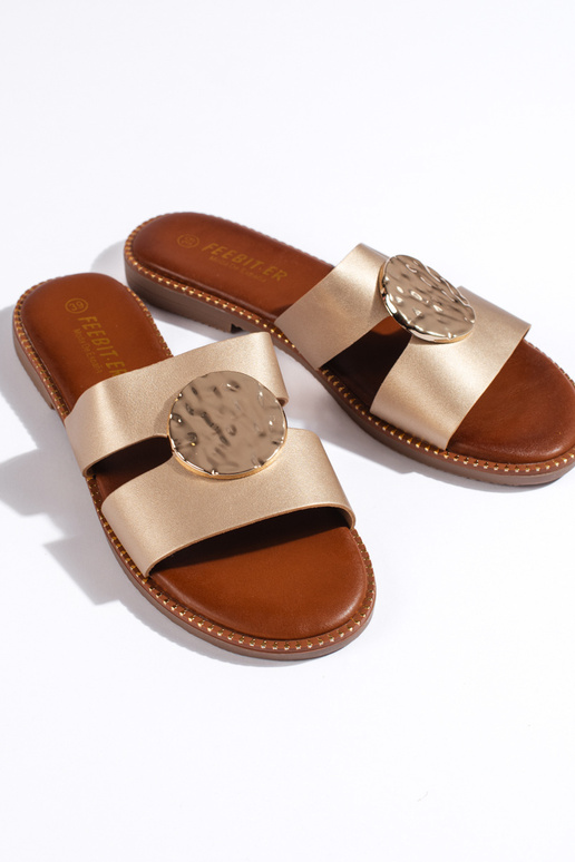 Kuldset värvi  plätud Kuldset värvi  plätud