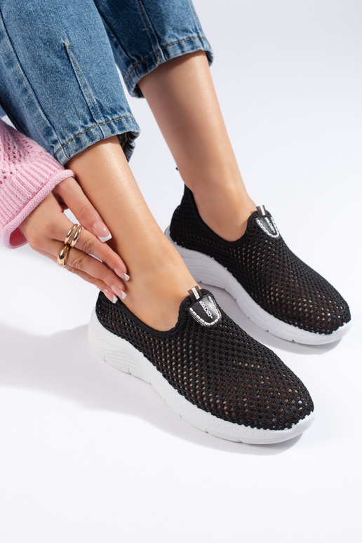 Mustad naiste kingad