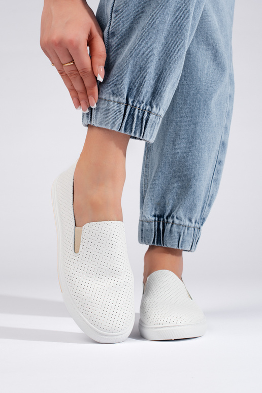 Naiste saapad  valge värv