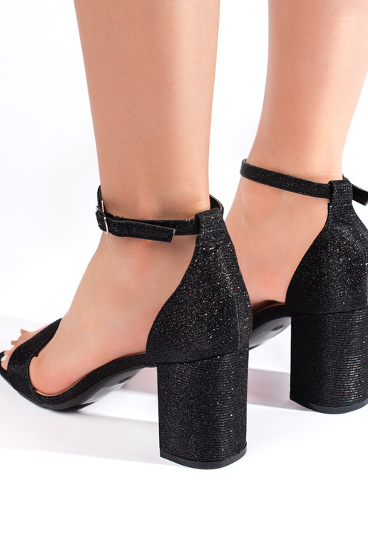 mustad  kingad  kõrge kontsaga mustad  kingad  kõrge kontsaga