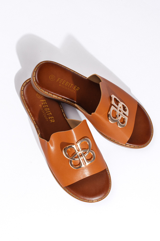 pruunid värvi  plätud pruunid värvi  plätud