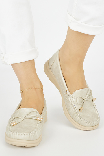 Kuldset värvi mugav... 2