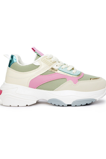 Sportliku stiiliga naiste...