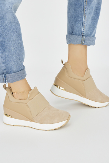 pruunid värvi seemisnahk... 2