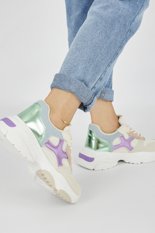 Moekad vabaajajalatsid mitmevärviline Moekad vabaajajalatsid mitmevärviline