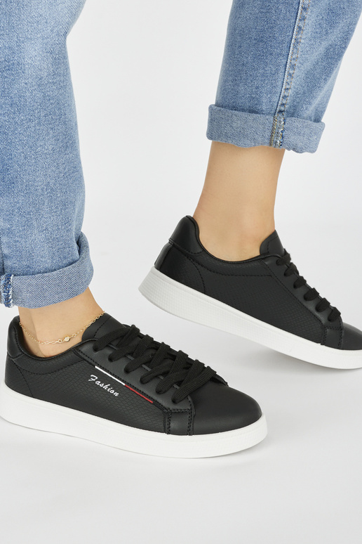 msuud klassikaline naiste kingad