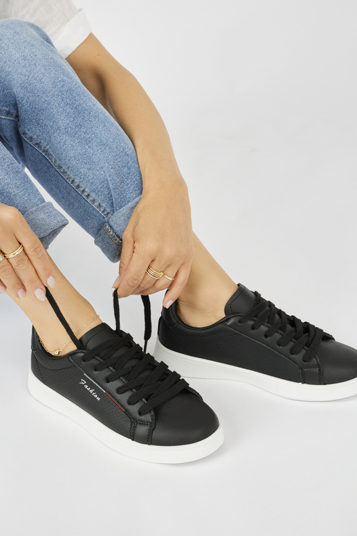 msuud klassikaline naiste kingad