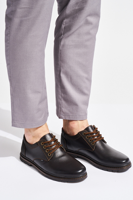 meestele pruunid värvi kingad pitsitud