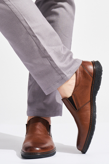 Pruunid meeste poolsaapad 2