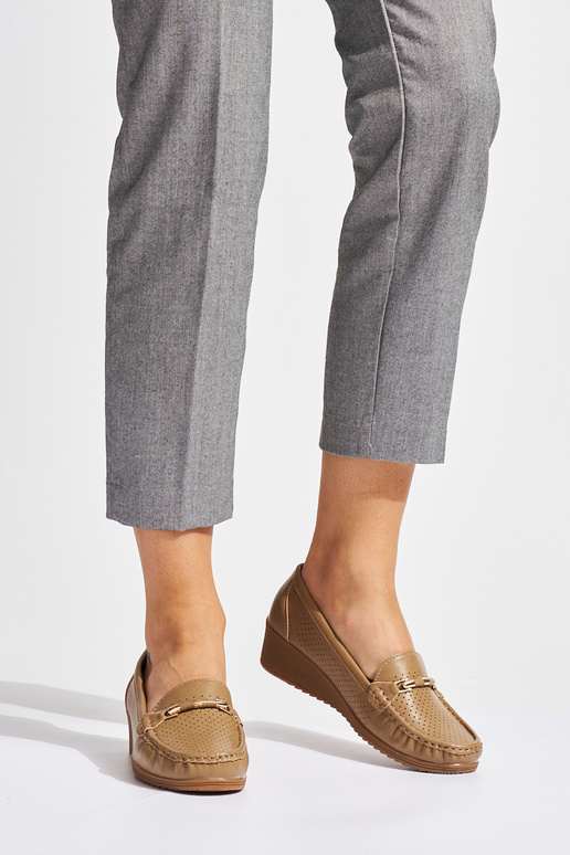 pruunid värvi ažuurne mokassiinid na...