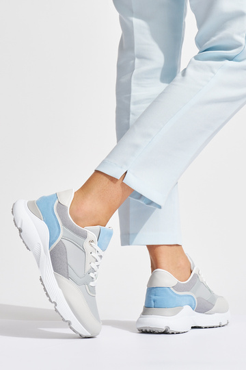 Pealiste omad sinine... 2