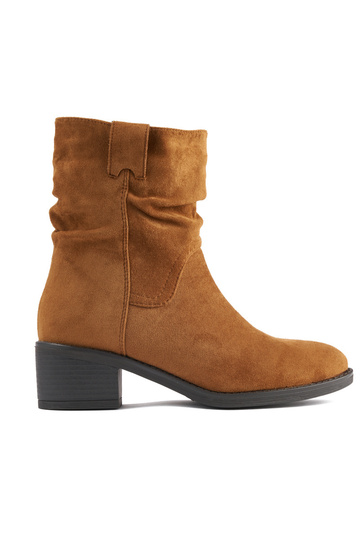 pruunid värvi naiste saapad