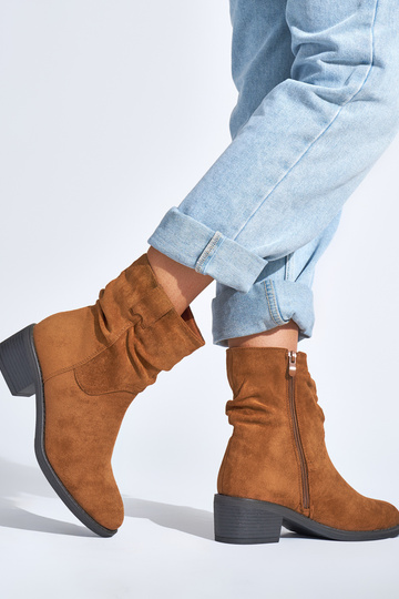 pruunid värvi naiste saapad 2