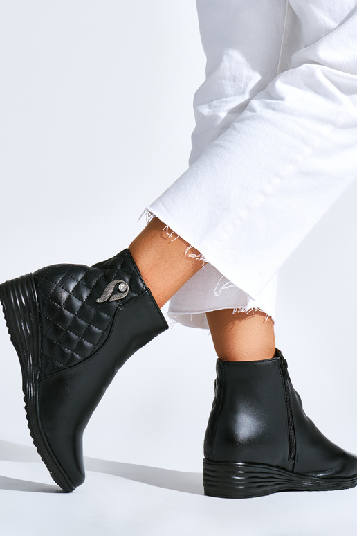 Mugav Msuud lumesaapad kiilu peal