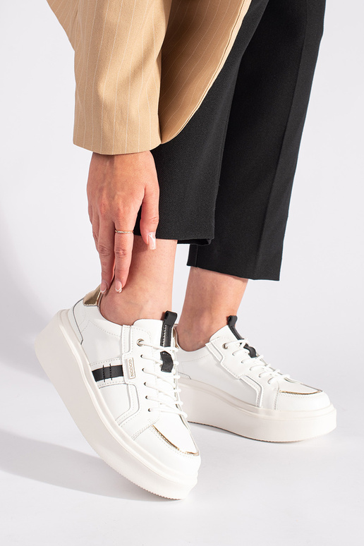 Pealhk valge värv Pealiste kingad...