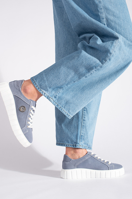 helesinist värvi kingad platvormiga...