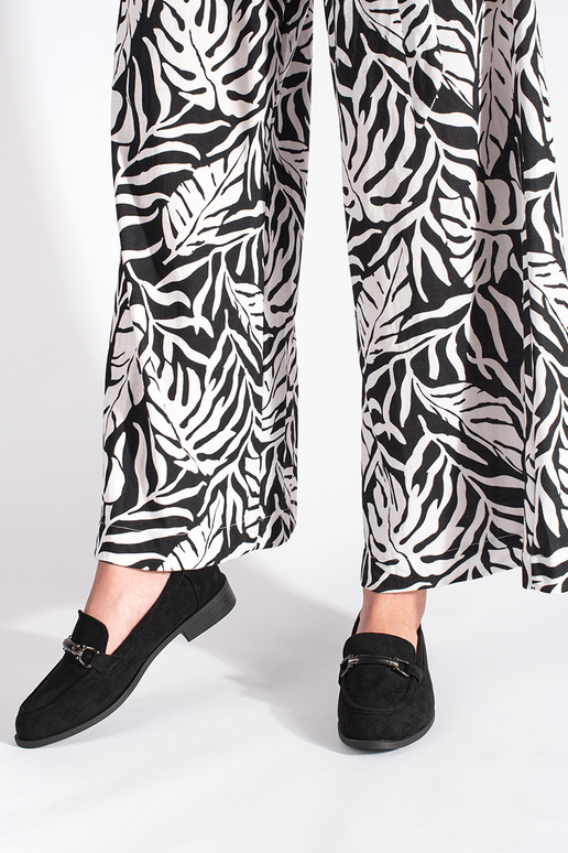 Klassikalise mudeli Msuud mokassiinid... Klassikalise mudeli Msuud mokassiinid...