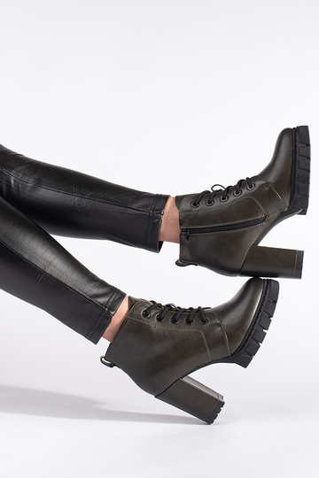 khakivärvi naiste saapad... 2