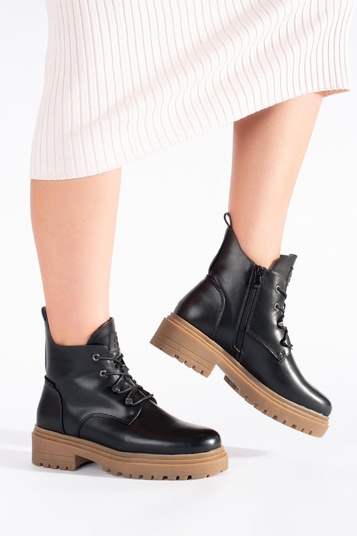 msuud seotud lumesaapad na beeži...