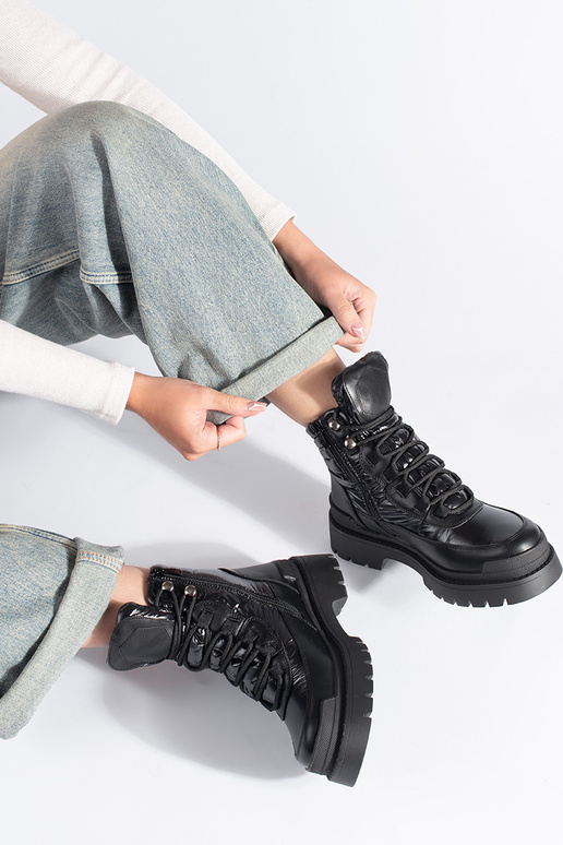 msuud lumesaapad paksul tallal Sergio...