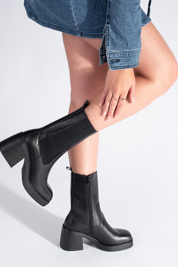 Pealiste poolsaapad Msuud... 2