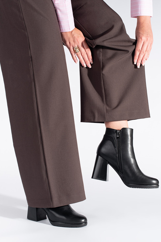 msuud naiste saapad kõrge kontsaga...