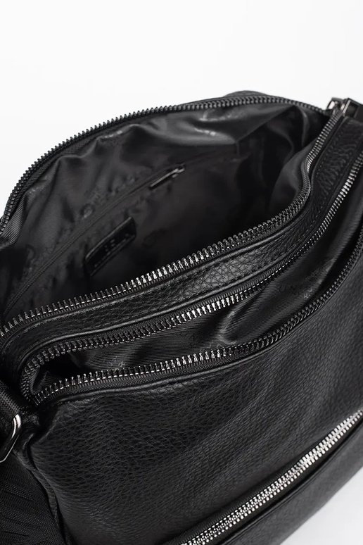 must naiste käekoti tüüpi tutidega... must naiste käekoti tüüpi tutidega...