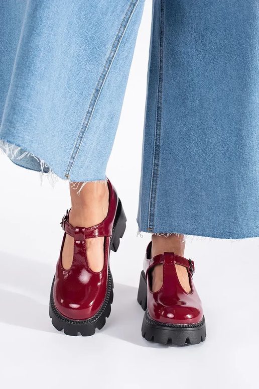 bordoo-värvi lakitud Pealiste saapad...