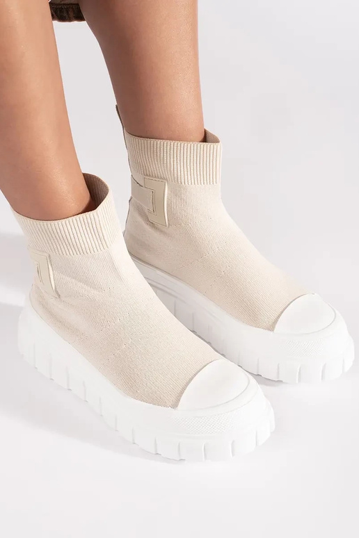 elevandiluust kõrge platvormiga saapad