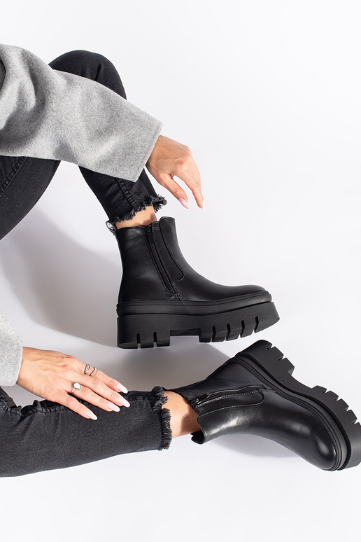 msuud Pealiste saapad platvormiga