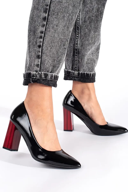 Elegantsed lakitud Msuud poolsaapad...