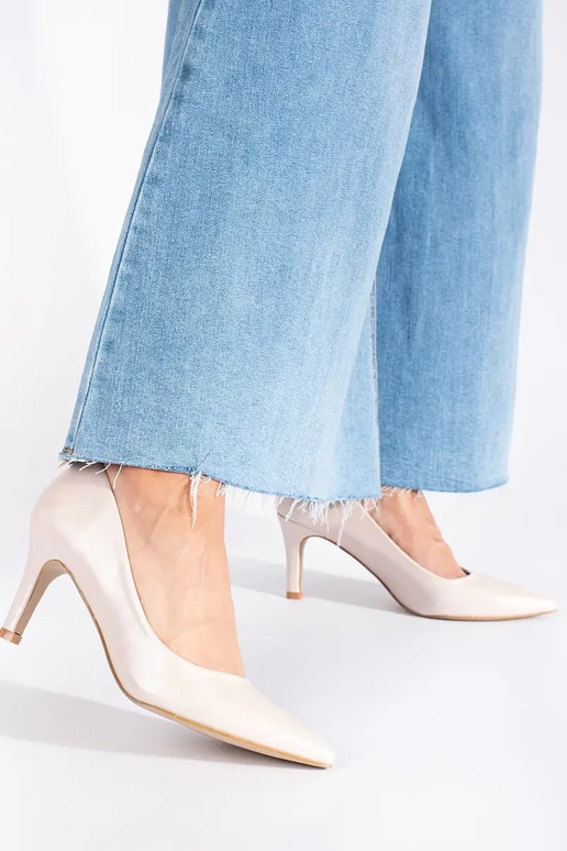 Klassikalise mudeli elegantne...