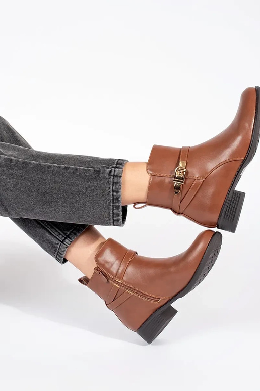 Naiste madala kontsaga pruunid... Naiste madala kontsaga pruunid...