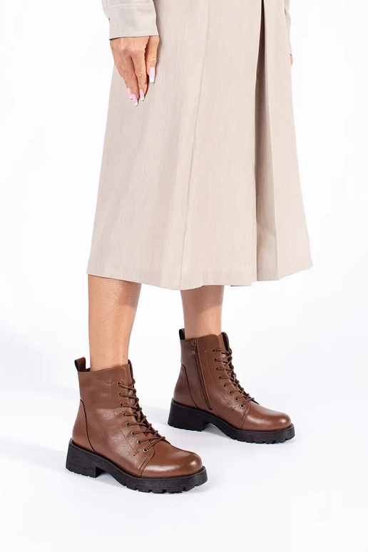 Sergio Leone pruunid paksu tallaga... Sergio Leone pruunid paksu tallaga...