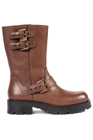 Naiste pruunid nahast...