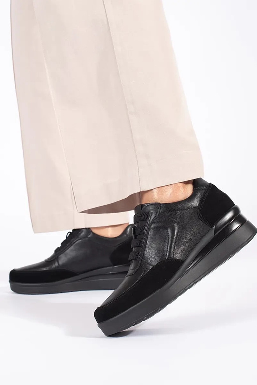 mustad nahast naiste kiilkingad...