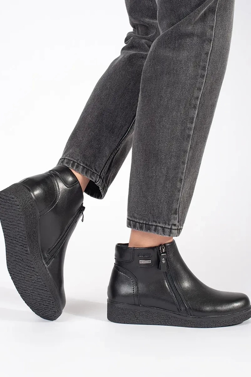 Mustad mugavad nahast kingad Sergio...