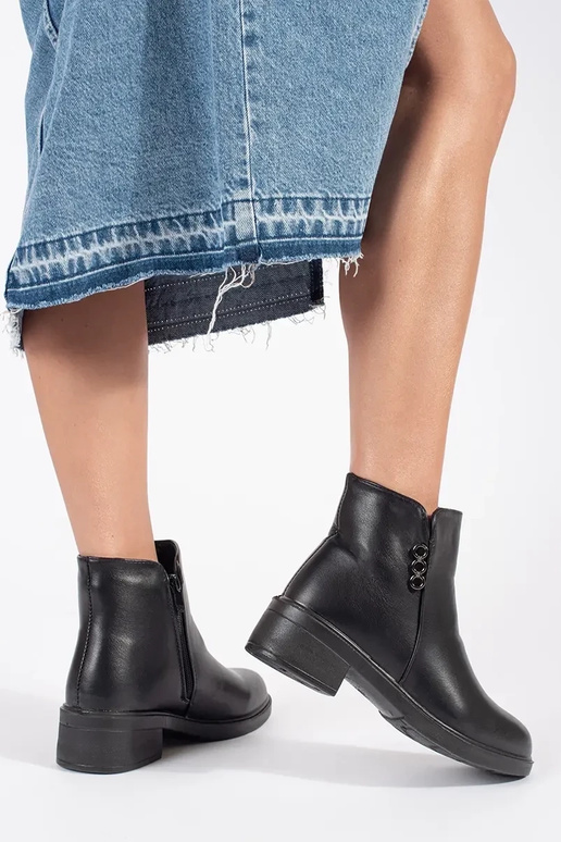 Mustad klassikalised naiste madala...