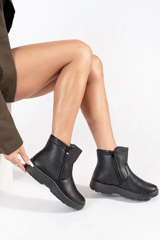 Naiste mustad kingad Naiste mustad kingad